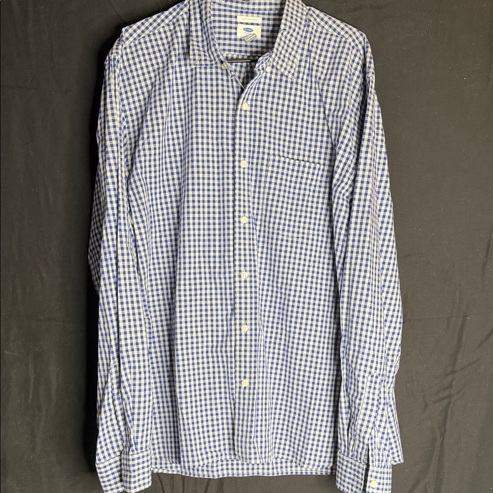 GAP Men's Navy and White Plaid Shirt
